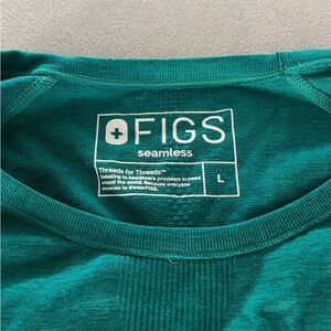 Figs Seamless Top in Teal Green